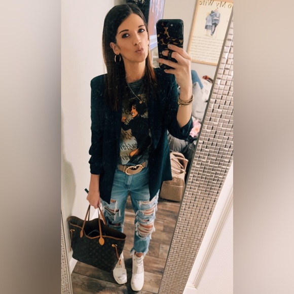 Meet your Posher, Maddie - Picture 4 of 4